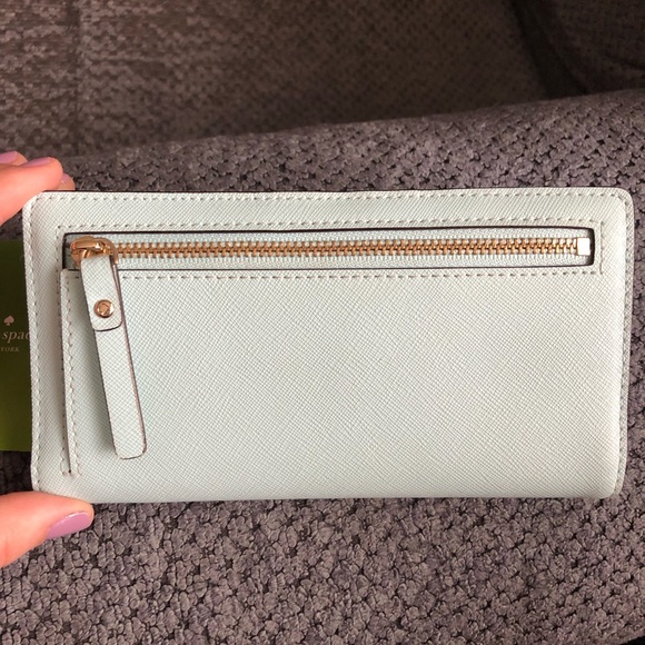 Kate Spade wallet - Picture 4 of 7